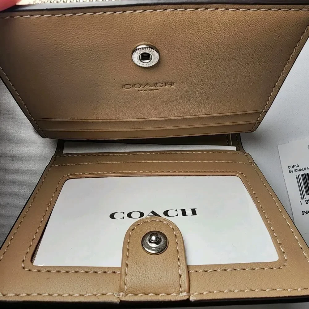 NWT Coach CDF19 Leather Snap Wallet w/ Cherry Print Chalk